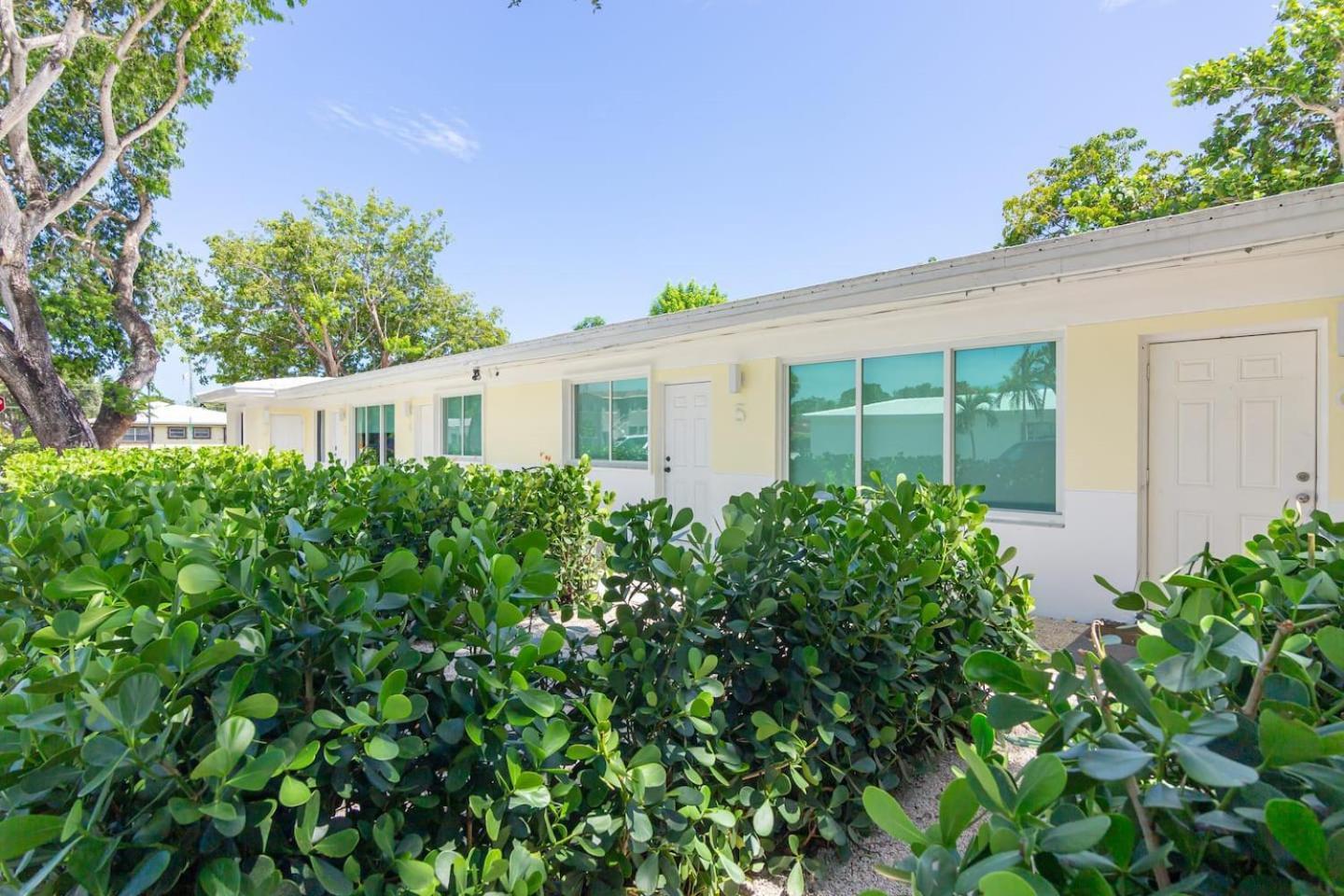 Newly Renovated Stylish Studio In El Portal #2 Miami Dış mekan fotoğraf